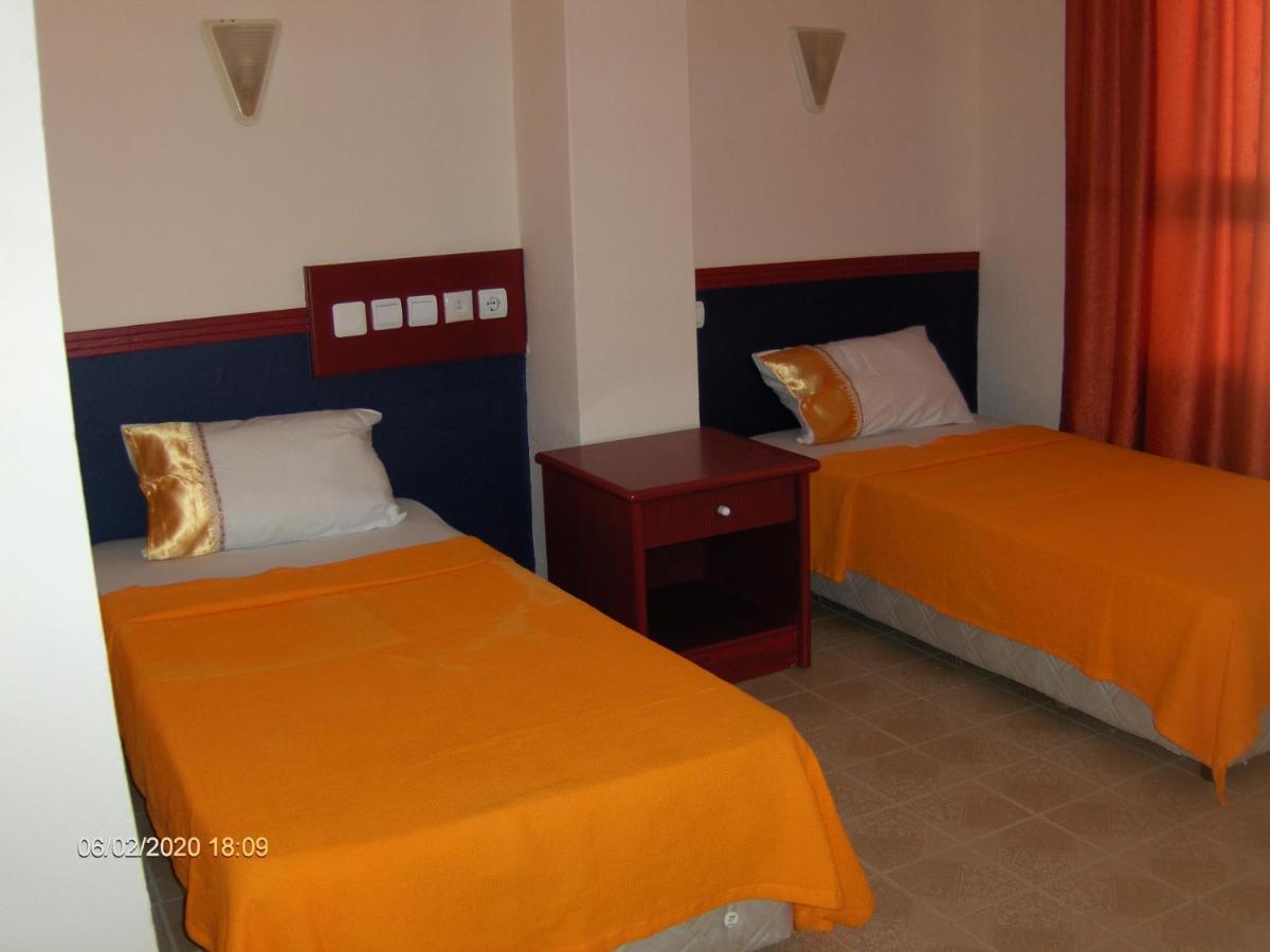 Odessa Otel Avsallar Kültér fotó